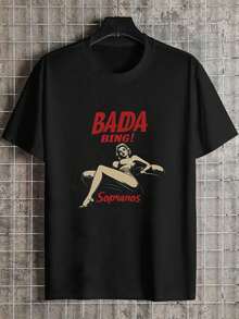 Una camiseta negra para hombre, decorada con un llamativo "BADA BING!"en rojo.Camiseta con estampado BADA SONG con ilustración de chica vintage--Adecuada para todas las estaciones, cuello redondo, manga corta, estilo casual, impresión digital a una cara, lavable a máquina, tela cómoda, corte clásico, impresión por transferencia de calor, versátil para uso diario, estilo vintage, material ligero, camiseta estampada, ropa de moda, moda urbana, estilo bohemio, material transpirable, moda masculina, camisa casual femenina, adecuada para uso diario en casa, trabajo y fiestas. - Negro - Ver 5