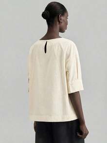 2026SS Nueva blusa de mujer, atuendo de vuelta al colegio, estilo campestre, casual de oficina, cita nocturna, aeropuerto, uso de fiesta, unicolor de verano con hombros descubiertos y manga corta, tela tejida, adecuada para el Día de San Valentín, t - Beis - Ver 7