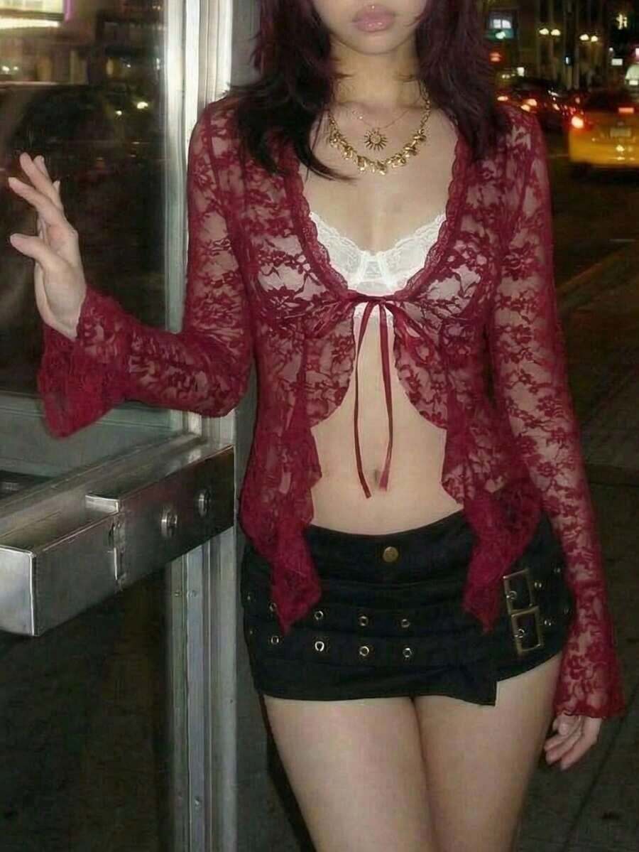 Blusa de mujer con cuello en V de encaje y ribete de encaje en contraste - Burdeos - Ver 1