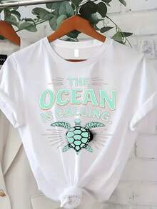 Camiseta Oversize para Mujer - Estampado de Tortuga Marina y Ondas en Turquesa, Top de Playa Hawaiano, Regalo Casual con Temática Oceánica para Amantes de las Tortugas, Adecuada para Vacaciones en Hawaí y Uso Diario (T - Blanco - Ver 1