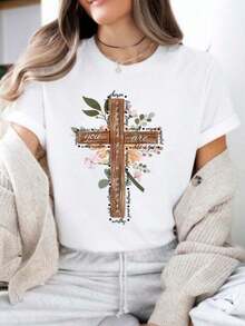 Under The RadarCamiseta de mujer con diseño floral de cruz y gráfico You Are Loved - Camiseta suave y transpirable para el día a día, corte holgado, cuello redondo, top casual - Prenda esencial para la iglesia, la oficina, salidas - Envío desde EE. UU., Ropa para la iglesia, Atuendo para salidas 100% Algodón-Vintage Street Style Unisex Loose Cotton Short Sleeve Crew Neck T-Shirt - Blanco - Ver 1
