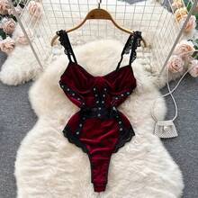 CHILLGIO-Body Sexy de terciopelo con tiras para mujer, traje de gato ajustado de terciopelo a la moda, lencería de retazos de encaje, peleles de una pieza - Burdeos - Ver 3