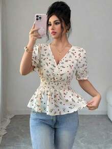 Blusa de mujer con estampado floral rojo sobre base albaricoque, con cintura fruncida y mangas abultadas, elegante y encantadora, adecuada para cumpleaños, carnaval, Día del Trabajo, vuelta al colegio, viajes, playa y estilo callejero en verano - Multicolor - Ver 3