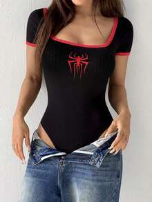 Body ajustado de mujer con cuello de pico, estampado de araña en negro y rojo para Halloween - Negro - Ver 7