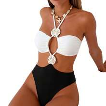 Women's One-Piece Swimsuit With Halter Neck And Metallic Accessories In Contrasting Black And White Colors. - 黑白拼 - 查看 6