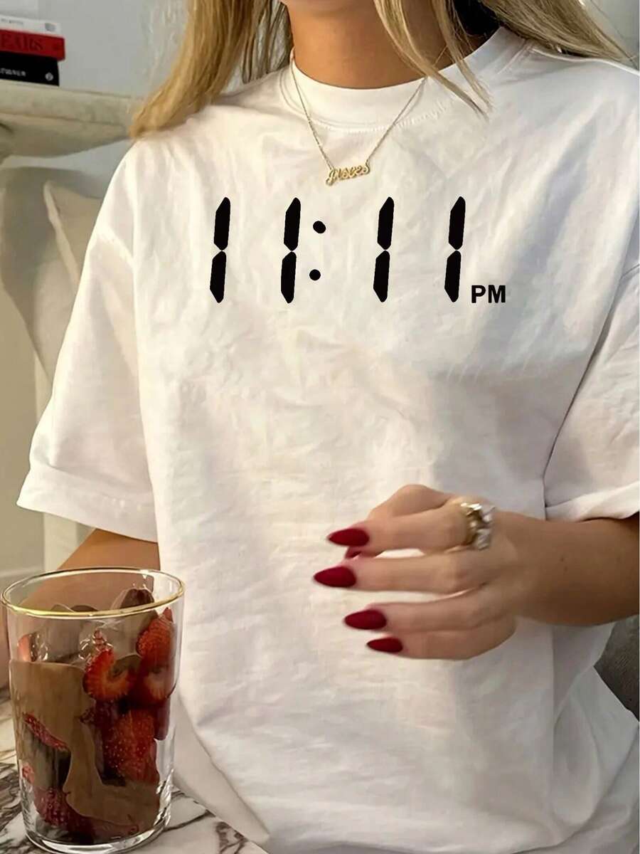 Camiseta de manga corta para mujer con estampado de puntos y número 11:11 - Blusa casual de cuello redondo, atuendo casual de primavera, verano y otoño, ajuste de elasticidad media, top de manga corta con puntos 11:11 para atuendos casuales y para usar en capas - Blanco - Ver 1