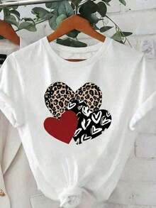 Camiseta de mujer de manga corta con cuello redondo, holgada, casual y versátil. Con un estampado moderno, elegante y sofisticado de letras simples, ideal como prenda básica; confeccionada con tela suave y excelente caída - Camiseta unisex de manga corta y cuello redondo de algodón suelto estilo vintage urbano. - Blanco 5 - Ver 3