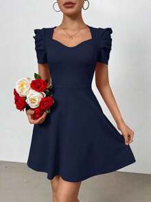 Vestido romántico de manga corta para mujeres para fiestas de verano, vacaciones y el trabajo - Azul marino - Ver 4