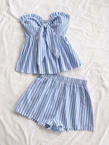 Set de 2 piezas para mujer con parte superior corta sin mangas con volantes y estampado de rayas y flores, y shorts casuales para verano, vacaciones en la playa y fiestas - Azul y blanco - Ver 3