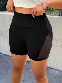 Shorts informales de mujer talla grande de color negro con aplicación de malla ajustada - Negro - Ver 5