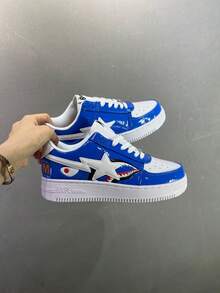 Giày thể thao A Bathing Ape Bape Casual Skate, giày sneaker bóng bẩy với logo ngôi sao phối màu tương phản, thiết kế cá mập trắng và xanh dương dành cho nam và nữ. - Cá mập trắng - Xem 10