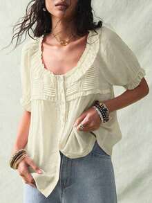 Blusa de verano de mujer con botones frontales, manga corta y volantes en color liso - Amarillo claro - Ver 12