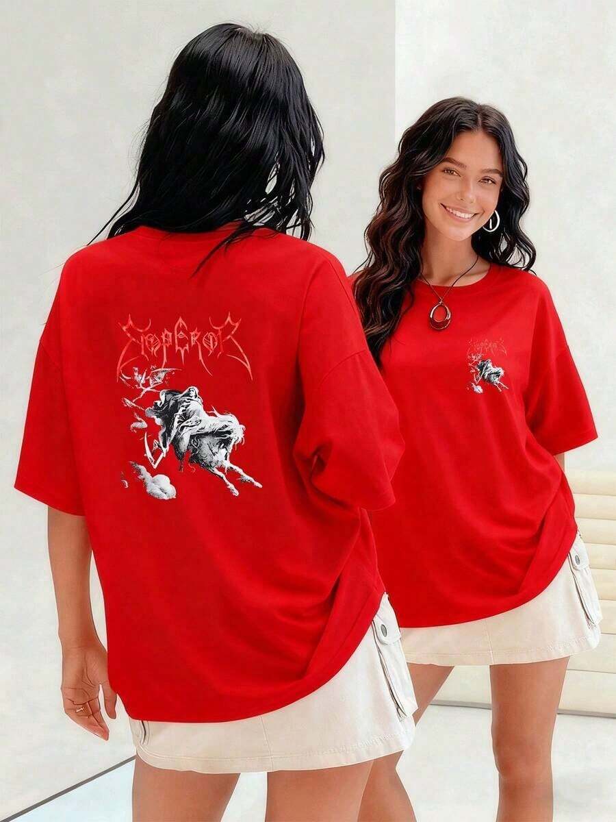 Jinetes fantasmales con guadañas cabalgando entre nubes simbolizando el poder oscuro y la fuerza imparable camiseta para mujer 100% algodónSuitable for spring, summer and autumn - Rojo - Ver 1