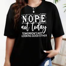 Women's Plus Size Black Oversized T-Shirt - Short Sleeve, Crew Neck, Comfortable And Stretchy, Opaque Fabric And Loose Fit For Spring/Summer, Casual Wear, Machine Washable (Curve-Friendly) - A Layering Essential For All Seasons - Black - View 1