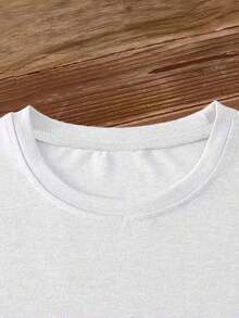 Women's Short-Sleeved T-Shirt With An Earth Print, Crew Neck, Machine Washable, Soft To The Touch, Breathable, Suitable For Spring, Summer, And Autumn. Friendly, Unique, Casual, For Everyday Wear, Easy To Match, Women's Top, Sizes S-XXL. Suitable For Many Occasions, Such As Charity Events, Nature Excursions, Etc. Unisex Loose-Fitting Cotton Short-Sleeved Crew Neck T-Shirt With An Urban Vintage Style - 白色 - 查看 3