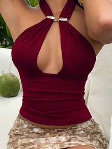 Camiseta sin espalda con cuello halter y decoración de hebilla de metal hueca sexy para mujer - Burdeos 2 - Ver 4