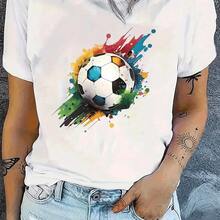 Una camiseta de manga corta para mujer con un moderno diseño de fútbol y cuello redondo. - blanco - Ver 1