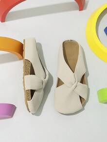 1 Pair Girls' Summer Fashion Slide Sandals, Beige Perforated Vamp Design, Slip-On Casual Beach Slippers, Suitable For Vacation, Home, Walking, Shopping - Beige - View 7