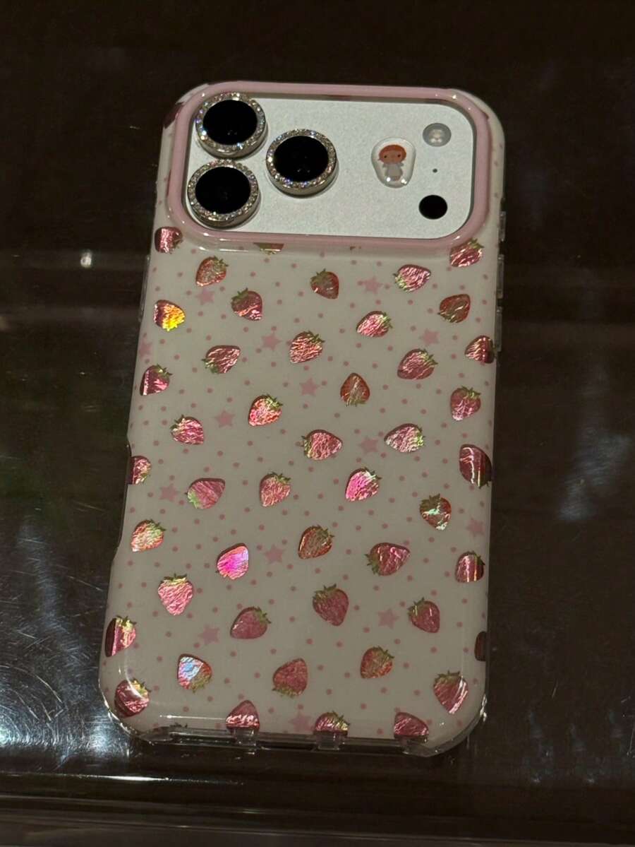 Casing Ponsel Motif Polkadot Pink dan Stroberi dengan Foil Emas, Kompatibel dengan iPhone 17 Pro Max, 17 Pro Model Baru, 16 Pro, 15 Pro, 14 Pro Max, Pelindung Anti-Jatuh Niche - Putih - View 1