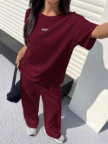 Conjunto informal de camiseta holgada y pantalones con textura mostaza para mujer - Rosa Roja - Ver 3