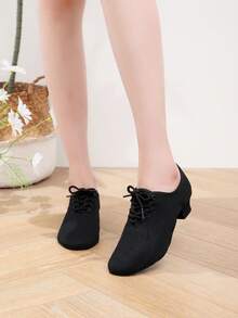 Women's Low-Top Dance Shoes, Black Mid-Heel 3cm Jazz Dance Shoes, Lace-Up Canvas Indoor/Outdoor Soft Bottom Sports Shoes, Ballet Dance Shoes, Salsa Dance, Modern Dance, Practice, Performance, Dance Hall, Comfortable, Soft, Lightweight, Breathable - Black - View 3