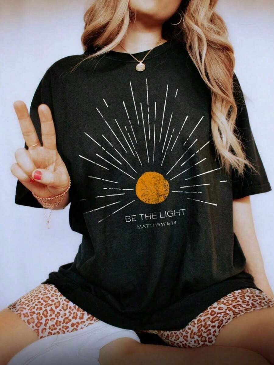 Be The Light Matthew 5:14, Vintage Bible Verse T-Shirt, Christian Heavenly Design, Boho T-Shirt, Sun Design T-Shirt, Inspirational Gift, Unisex Graphic Tees, Funny T-Shirt - 黑色 - 查看 1