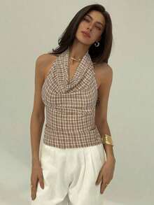 Blusa de mujer con escote profundo drapeado, sin espalda y con lazo trasero, de estilo elegante y sexy - Caqui - Ver 3
