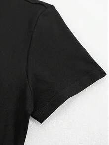 Women's Short Sleeve T-Shirt With Retro Print, Simple And Stylish Round Neck In Color - Hitam - View 6