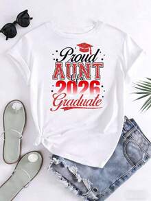 Camiseta "Tía Orgullosa de un Graduado de 2026", Regalo de Celebración de Graduación para Familiares, Camiseta de Algodón Cómoda de 220g - Blanco - Ver 3