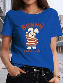 Camiseta de manga corta para mujer con estampado "El Conejo Te Deseara Buena Suerte" |   Suave y transpirable, elasticidad moderada, lavable a máquina, estilo casual, nuevo estilo de verano 2026, cuello redondo, corte regular. - Azul - Ver 8