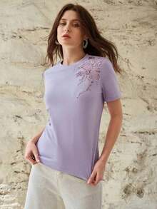 PREMIUM CAMISETA DE MUJER CON BORDADO FLORAL DE LENTEJUELAS - Morado - Ver 4