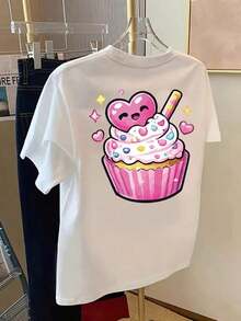 Camiseta de manga corta de talla grande para mujer - Camiseta básica casual de corte holgado, elegantes tops de poliéster, camiseta de manga corta con estampado frontal y trasero - Estampado de moda con diseño de cupcake y corazón rosa - Camiseta estampada de primavera/verano para mujer, artículo de moda transpirable y cómodo. - Blanco - Ver 2