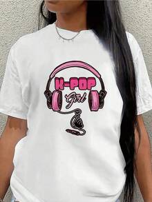 Camiseta de manga corta para fans del K-Pop, diseño ligero y duradero, perfecta para conciertos, fiestas o uso casual en casa o en una cafetería, con estampado de auriculares rosados y diseño K-POP. Ropa Hombre Cosas Para Hombre Ropa De Mujer Blusas Bonitas Casuales. - Blanco - Ver 1