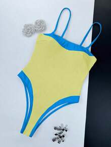 Traje de baño de una pieza con bloques de color, escote cuadrado y tirantes anchos para mujer.El ajuste ceñido acentúa las curvas del Body para un look de playa elegante.Vacaciones - Amarillo azul - Ver 2