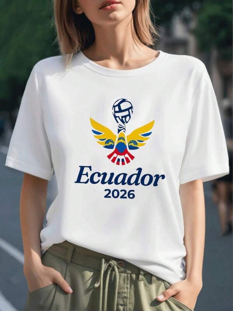 Águila andina con alas extendidas representando la fuerza y orgullo nacional de Ecuador 2026 camiseta para mujer 100% algodón cómoda y casual para uso diario - Negro - Ver 1