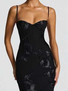 Vestido Tirante con Estampado Floral Bordado - Negro mate - Ver 3