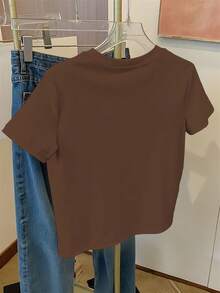 Talla Grande - Talla Grande - Blusa Casual de Manga Corta con Cuello Redondo y Estampado de Flores en Blanco y Negro para Mujer de Talla Grande - Café integral - Ver 2