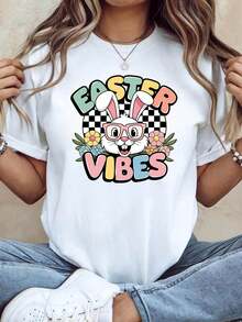 Camiseta de Mujer "EASTER VIBES" - Camiseta de mujer con temática de Pascua, decorada con un eslogan de conejo con gafas, mangas cortas casuales, colorida y linda, estilo festivo, una prenda encantadora para el uso diario. - Blanco - Ver 1