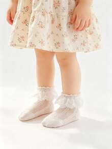 1/3 Paar Frühling/Sommer Baby/Kleinkind Mädchen weiße Socken, einfarbige Spitze Mesh kurze Socken, hautfreundlich weich bequem niedliche Rüschensocken, geeignet für den täglichen Gebrauch, Feiertage, Reisen, passend zu Prinzessinnenkleider, verschiedene Kombinationen erhältlich - Weiss - Übersicht 3