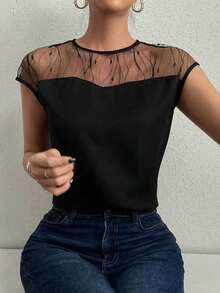 Blusa Negra De Mujer Elegante Con Paneles De Malla, Contraste De Color Y Detalle De Cerradura En La Parte Trasera Para Oficina, Uso Diario, Cuidad Y Vacaciones En Primavera Y Verano - Negro - Ver 1