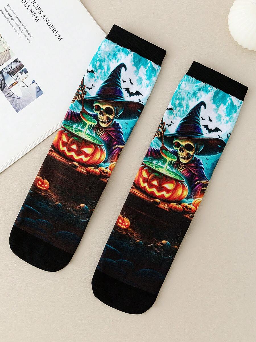 1 paire de chaussettes mi-mollet pour hommes d'Halloween avec éléments de crâne, sorcier, chauve-souris, citrouille lanterne. Édition limitée de la série sombre. Chaussettes décontractées confortables, chaussettes de fête festives, chaussettes de costume d'Halloween, chaussettes de niche uniques - Multicolore - Voir 1