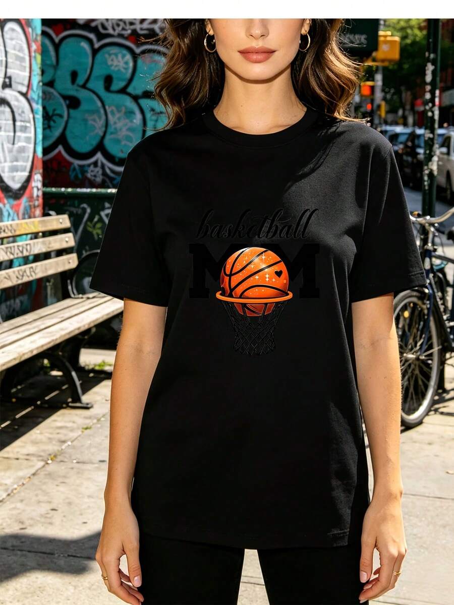 Camiseta de baloncesto suave de 180 g para mujer - Camiseta casual de manga corta con temática de baloncesto, adecuada para regalos del Día de la Madre, actividades de equipo y uso diario, ideal para primavera, verano y otoño - Camiseta lavable a máquina. - Blanco - Ver 1