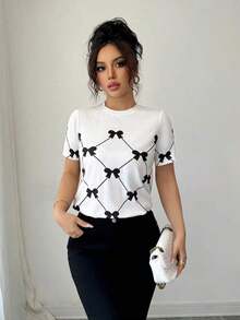 Camiseta casual versátil de rayas con gráficos para mujeres - Blanco y Negro 2 - Ver 5