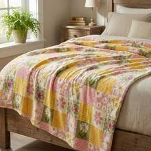 Spring & Summer Flannel Blanket, Buffalo Plaid Patchwork Style Polka Dot Daisy, Soft Fluffy Comfortable Wool Blanket, Suitable For Sofa Bed Resting, An Ideal Gift For Family And Yourself - Multicolor - View 3