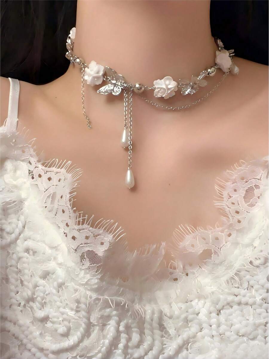 白色花朵、蝴蝶和珍珠流苏项链，女士奢华颈链