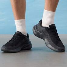 Nike Uplift SC 舒適 織物耐磨透氣 低筒 城市休閒通勤跑步鞋 男款 - 黑色 - 查看 6