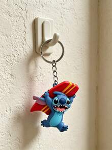 Móc khóa 3D Disney Lilo & Stitch Siêu anh hùng, với hình ảnh Stitch được điêu khắc đáng yêu trong trang phục anh hùng, đầy đủ khiên, búa và áo choàng. Được làm từ nhựa nhẹ bền với vòng và dây xích kim loại chắc chắn, phụ kiện vui nhộn này rất phù hợp để gắn vào chìa khóa, túi xách hoặc ba lô, thêm nét độc đáo, phá cách cho phong cách hàng ngày của bạn. - Nhiều kiểu dáng - Xem 4