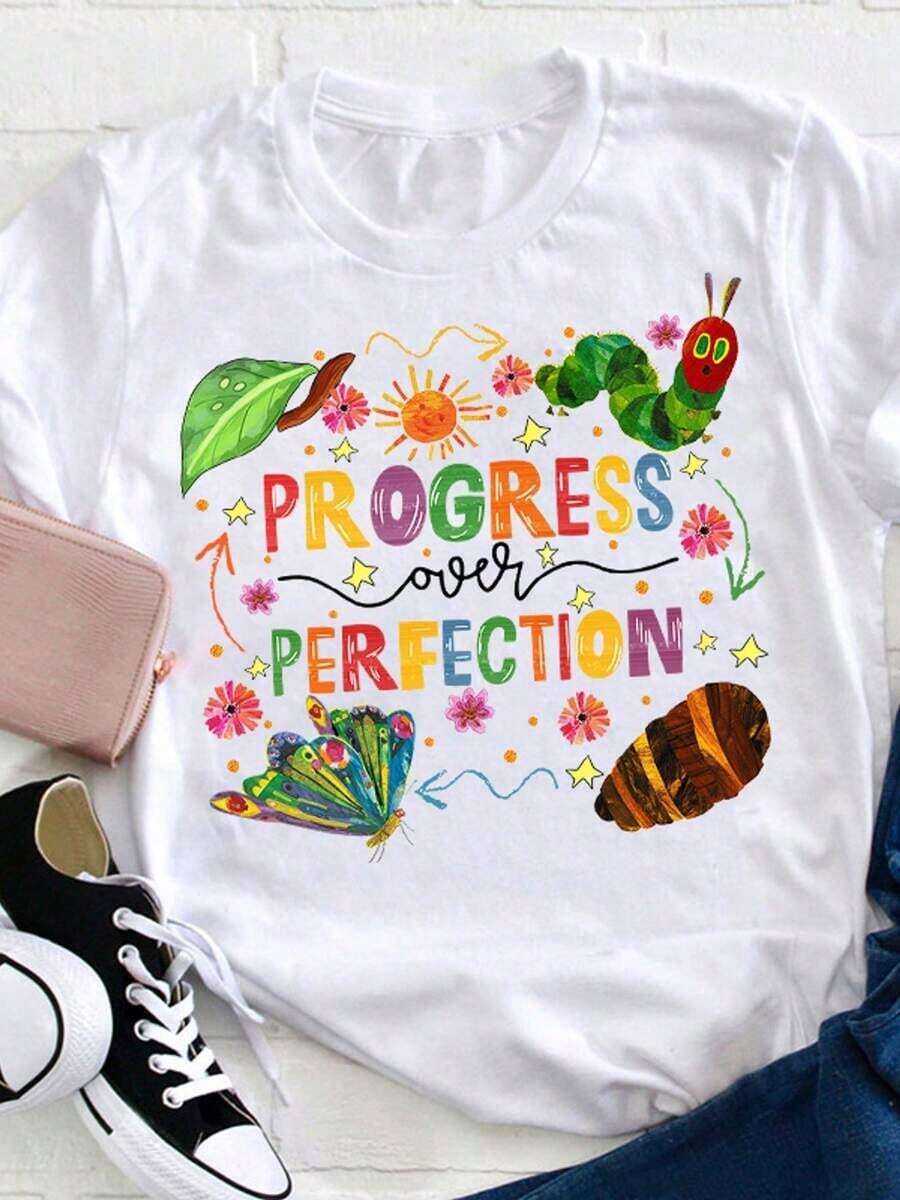 2026 Nuevos productos de gran : camiseta de mujer con cuello redondo, 1 pieza. Nueva camiseta estampada para la temporada de regreso a clases. La progreso es mejor que la perfección. Camiseta casual de mujer con cuello redondo, adecuada para verano y otoño, sencilla y cómoda con gran transpirabilidad. - Blanco - Ver 1