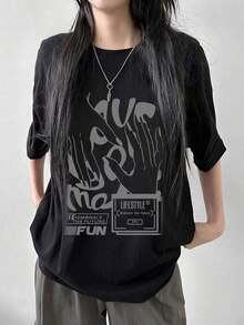 Camiseta de Mujer de Corte Holgado Estilo Urbano con Diseño de Estampado Grande LIFESTYLE Abraza el Futuro EMBRACE THE FUTURE FUN Yes Summer, Camisetas Gráficas - Negro - Ver 6