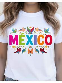 Camiseta gráfica para mujer con temática de México y diseño vibrante de pájaro y mariposa, perfecta para uso casual y celebraciones culturales. Camiseta de mujer de diseño casual holgado, ligeramente extralarga - blanco - Ver 2